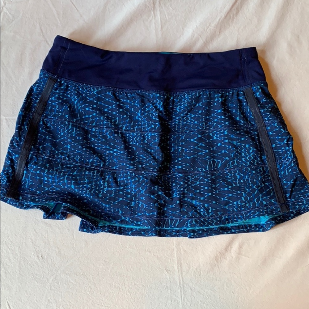Lululemon Pace Revival Skirt - size 6